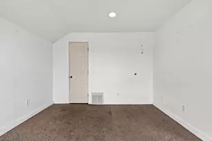 232 N Main St, Kimberly, WI 54136 - Photo 21