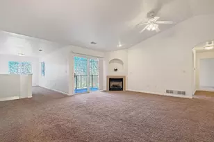 1007 Mallard Way, Marinette, WI 54143 - Photo 5