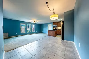 118 S Washington A334 Street, Green Bay, WI 54301 - Photo 11