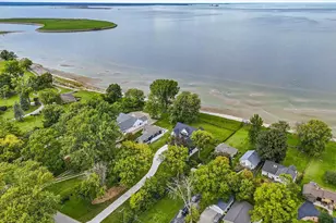 1751 E Shore Cir, Green Bay, WI 54302 - Photo 73