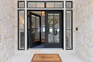 1751 E Shore Cir, Green Bay, WI 54302 - Photo 15