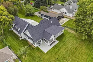 1751 E Shore Cir, Green Bay, WI 54302 - Photo 75