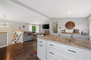 2409 21st St, Menominee, MI 49858 - Photo 9