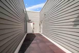 555 Main Ave, De Pere, WI 54115 - Photo 41