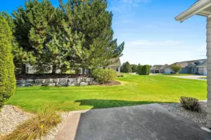 1658 Remington Ridge Way, De Pere, WI 54115 - Photo 35