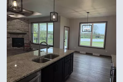 3811 Cooper Court, Green Bay, WI 54313 - Photo 9