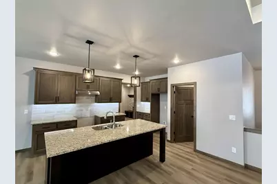 3811 Cooper Court, Green Bay, WI 54313 - Photo 3