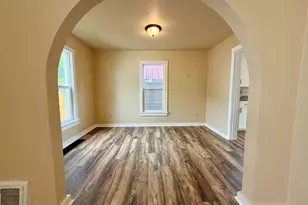 59 E 14th St, Clintonville, WI 54929 - Photo 5