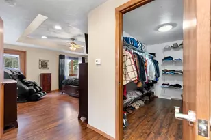 2439 W Point Rd, Green Bay, WI 54304 - Photo 31