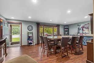 2439 W Point Rd, Green Bay, WI 54304 - Photo 25