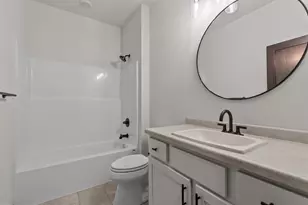 3710 E Callalilly Ln, Appleton, WI 54913 - Photo 17