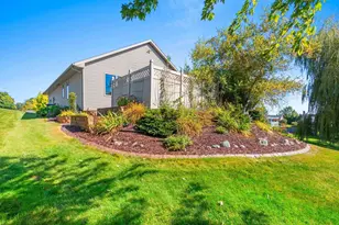 413 Harvest Hill Dr, Denmark, WI 54208 - Photo 43