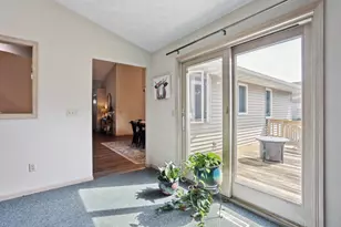 100 Bentwood Dr, Brillion, WI 54110 - Photo 7