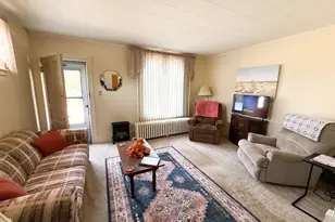 1323 13th Ave, Menominee, MI 49858 - Photo 5