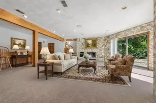 85 Lake Rest Ave, Oshkosh, WI 54902 - Photo 9