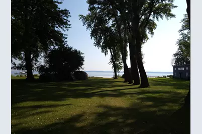 N8721 Lakeshore Drive, Fond du Lac, WI 54935 - Photo 13