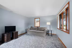 285 Division St, Algoma, WI 54201 - Photo 3
