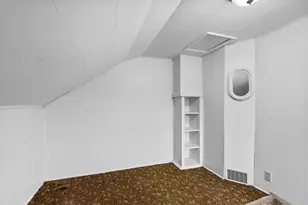 285 Division St, Algoma, WI 54201 - Photo 17