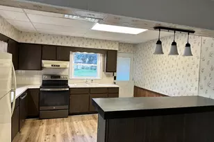 315 W Green Bay St, Bonduel, WI 54107 - Photo 17