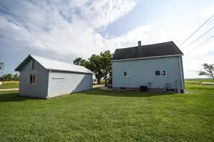 N7736 County Rd D, Bear Creek, WI 54922 - Photo 31