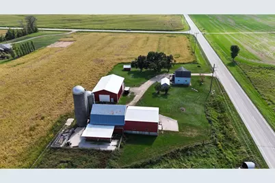 N7736 County Rd D, Bear Creek, WI 54922 - Photo 57