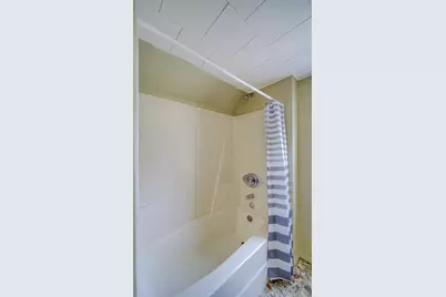 N7736 County Rd D, Bear Creek, WI 54922 - Photo 23