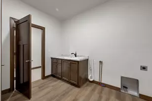 1617 N Honeysuckle Dr, De Pere, WI 54115 - Photo 31