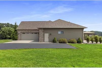3200 Gray Hawk Trail, Suamico, WI 54313 - Photo 67
