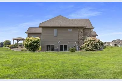 3200 Gray Hawk Trail, Suamico, WI 54313 - Photo 75