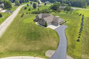 3200 Gray Hawk Trail, Suamico, WI 54313 - Photo 81