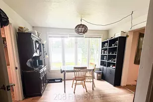 208 1st St, Oconto, WI 54153 - Photo 5