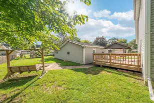 358 Monroe St, Berlin, WI 54923 - Photo 47