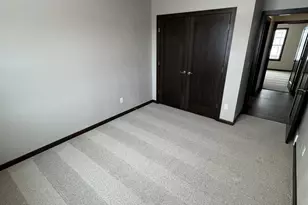 1235 Putnam Dr, Pulaski, WI 54162 - Photo 9