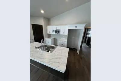 1235 Putnam Drive, Pulaski, WI 54162 - Photo 5