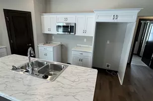 1235 Putnam Dr, Pulaski, WI 54162 - Photo 5