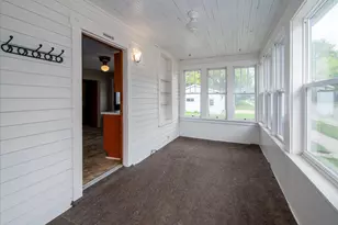 500 Scott Ave, Oshkosh, WI 54901 - Photo 7