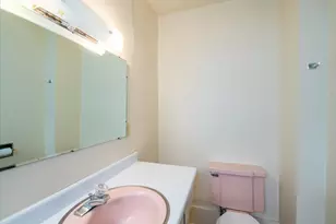 500 Scott Ave, Oshkosh, WI 54901 - Photo 11