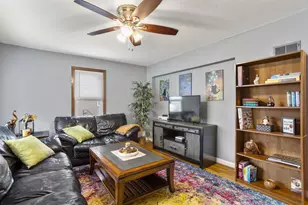 529 Fairview Ave, Neenah, WI 54956 - Photo 3