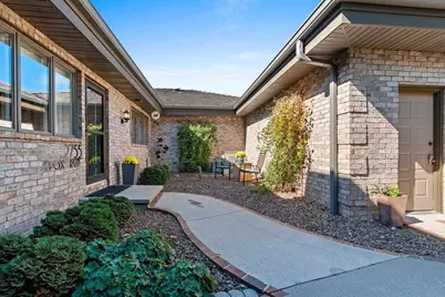 2755 Fox Run, Appleton, WI 54914 - Photo 5