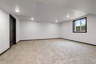 481 Papermill Cir, Kimberly, WI 54136 - Photo 37