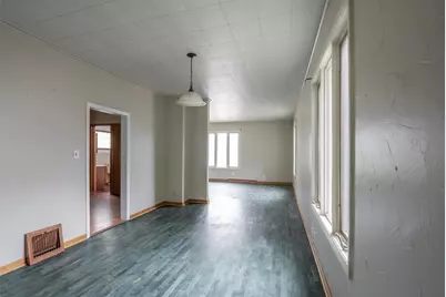 217 Randolph Street, Mishicot, WI 54228 - Photo 11