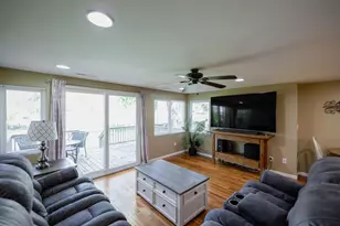 8096 Channel Ln, Omro, WI 54963 - Photo 13