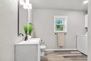 207 Darboy Rd, Combined Locks, WI 54113 - Photo 21