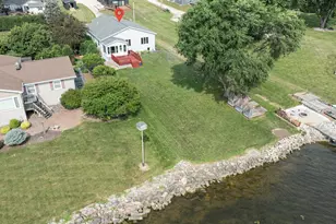 N8801 Lakeshore Dr, Van Dyne, WI 54979 - Photo 29
