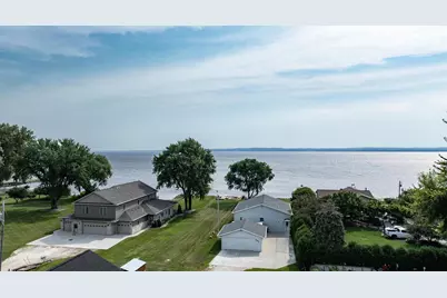 N8801 Lakeshore Drive, Van Dyne, WI 54979 - Photo 33
