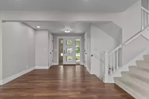 2180 White Swan Dr, Oshkosh, WI 54901 - Photo 7