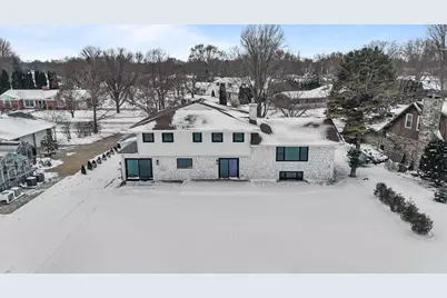 2180 White Swan Drive, Oshkosh, WI 54901 - Photo 3