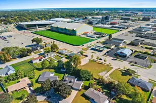 2045 Kassner Dr, Green Bay, WI 54304 - Photo 49