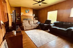 215 S Church St, Endeavor, WI 53930 - Photo 7