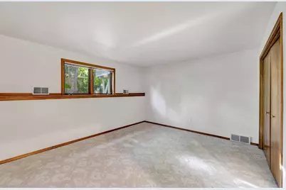 1601 Rustic Oaks Court, Green Bay, WI 54301 - Photo 25